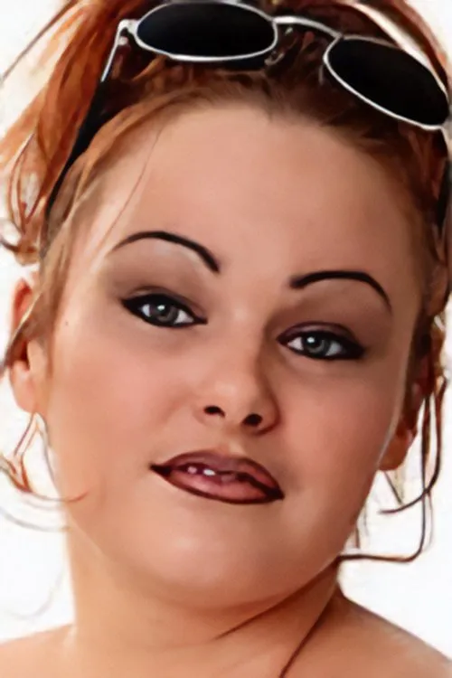 Fratzi interpretando a (archive footage)