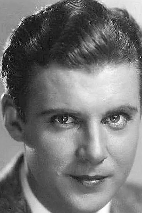 Buddy Hunter ha trabajado con Fred MacKaye en 1 ocasiones