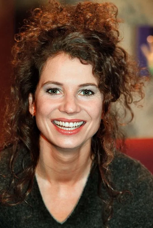 Frédérique Huydts — personaje: Roos de Wit