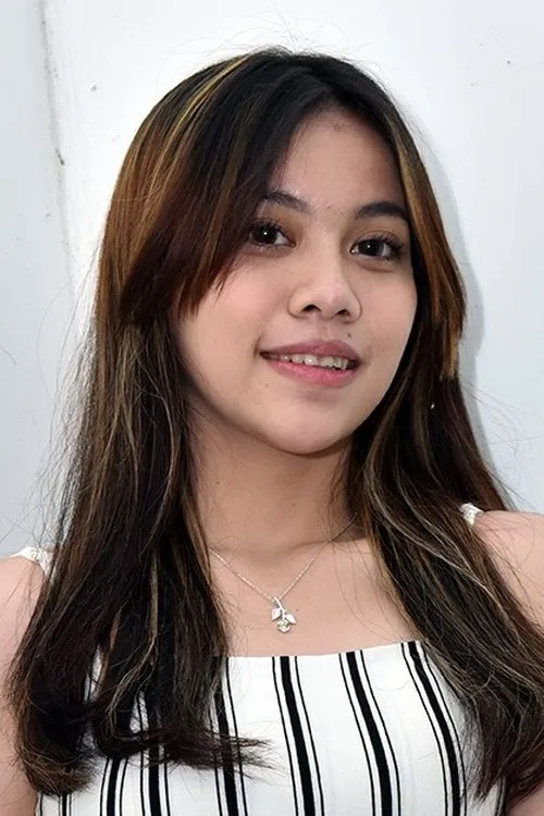 Ciara Nadine Brosnan ha trabajado con Frislly Herlinda Balqis en 2 ocasiones