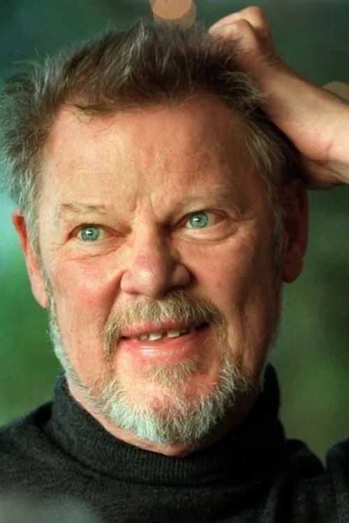 Ulver Skuli Abildgaard ha trabajado con Frits Helmuth en 2 ocasiones