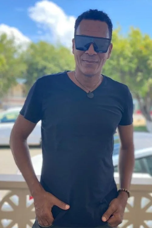 José JERNIDIER ha trabajado con Fritz EZELIN en 1 ocasiones