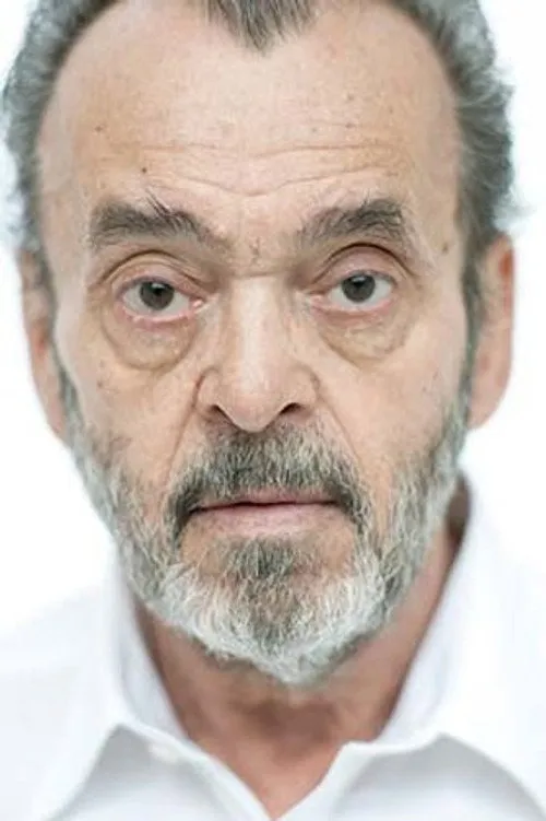 Fritz Schediwy interpretando a Father