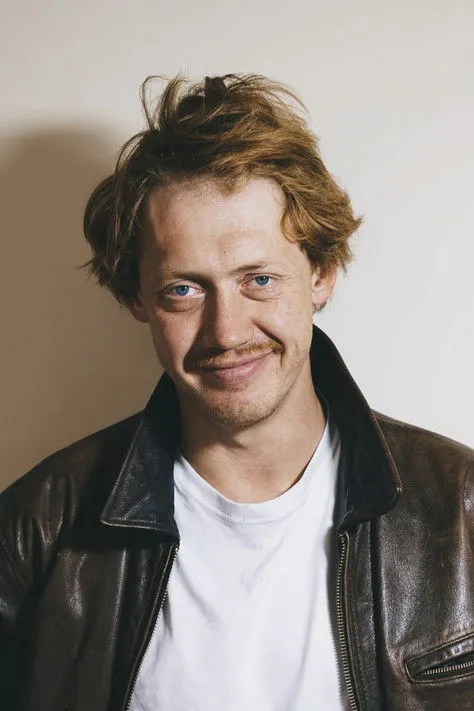 Marina Erasova ha trabajado con Frol Frolov en 1 ocasiones