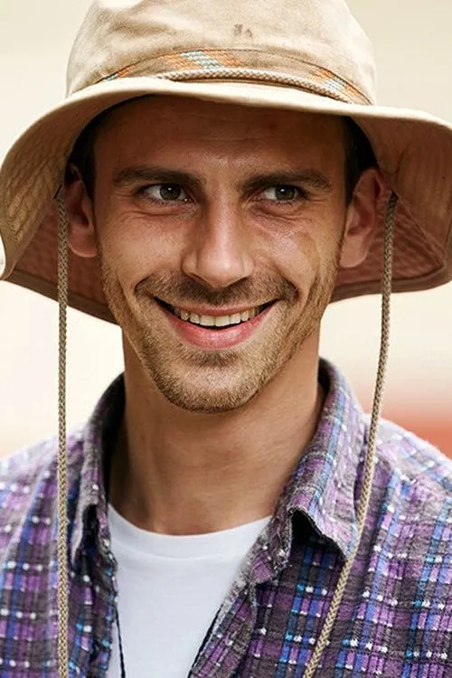 Fynn Kliemann — personaje: Self