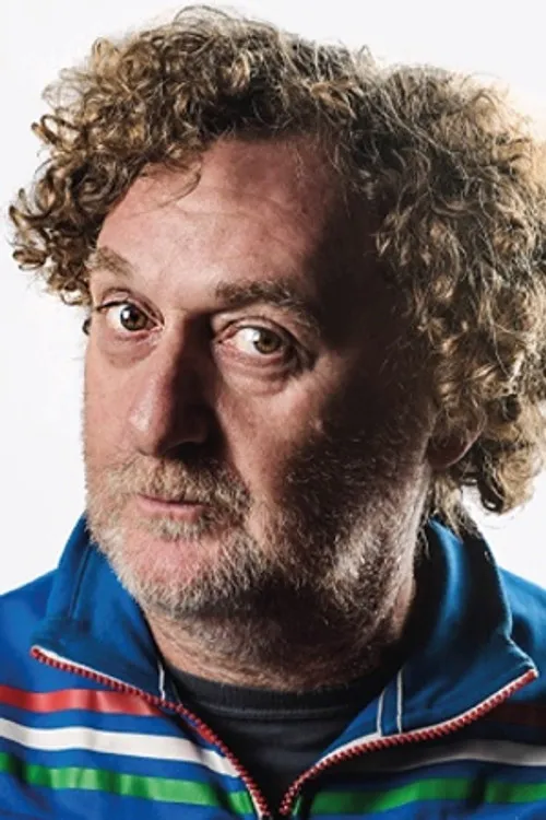 Gabriel Chame Buendía interpretando a Roque