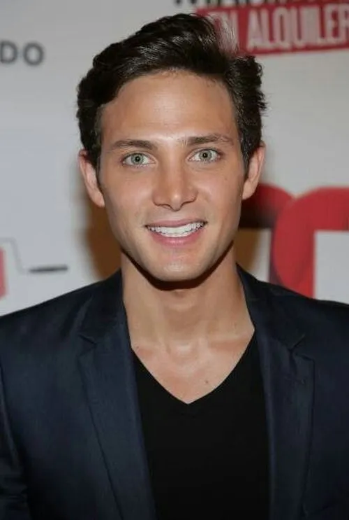 Gabriel Coronel — personaje: Mauricio Blanco