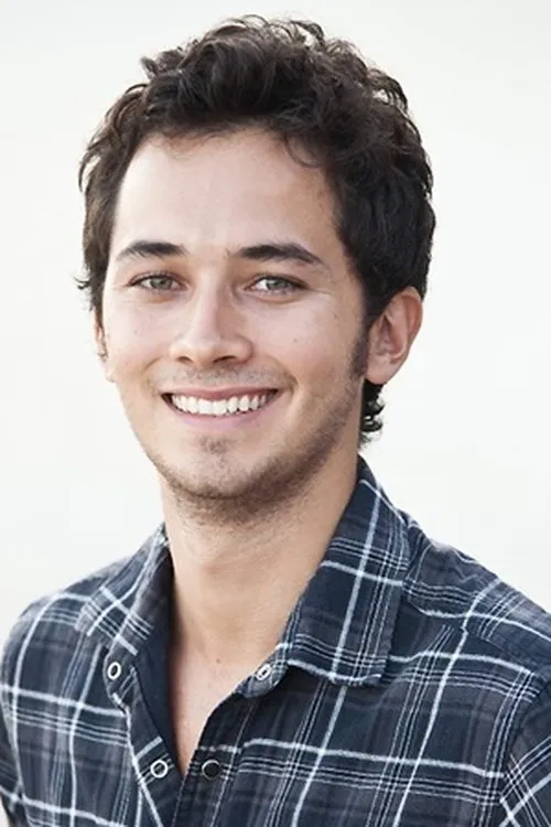 Gabriel Falcão interpretando a Ricardinho