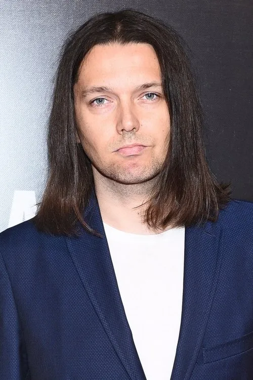 Gabriel Fleszar interpretando a 'Figlarz'