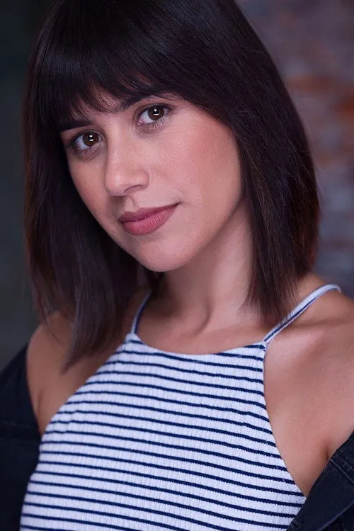 Kathryn Eastwood ha trabajado con Gabriela Banuelos en 1 ocasiones