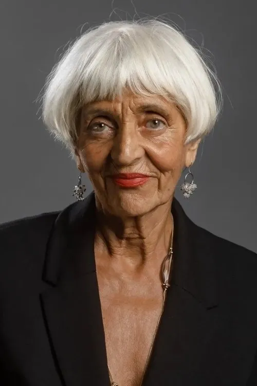 Gabriela Calonfirescu interpretando a Julita