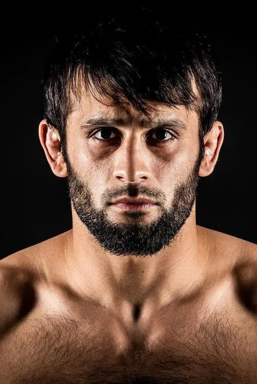 Mads Burnell ha trabajado con Gadzhi Rabadanov en 3 ocasiones