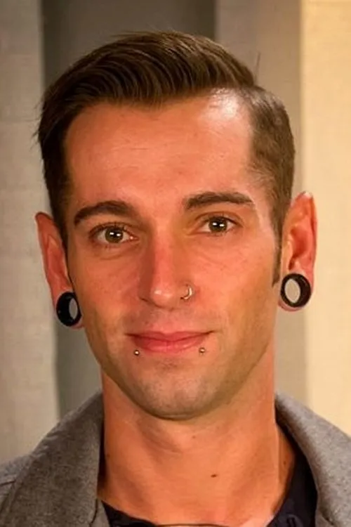 Gage Sin interpretando a 