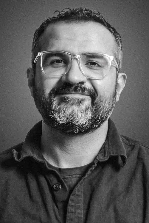 Galvan Mehidi interpretando a Abio