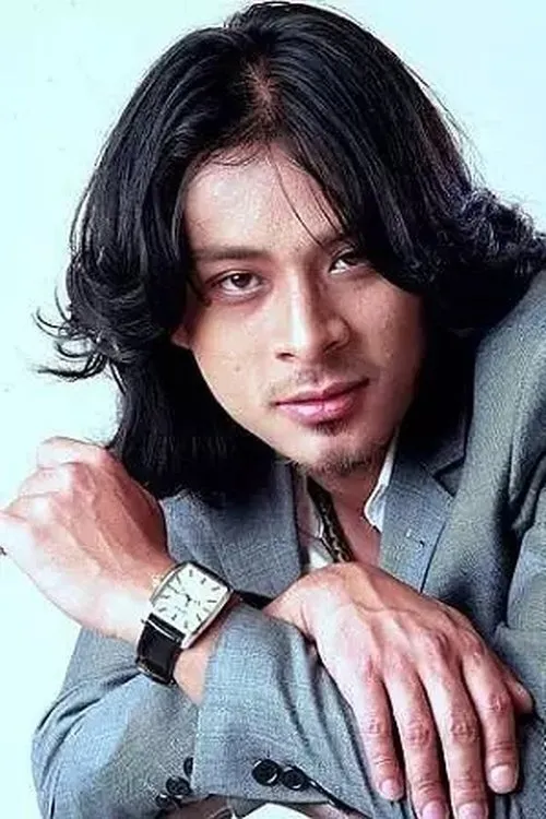 Mohd Hafiz ha trabajado con Gambit Saifullah en 1 ocasiones