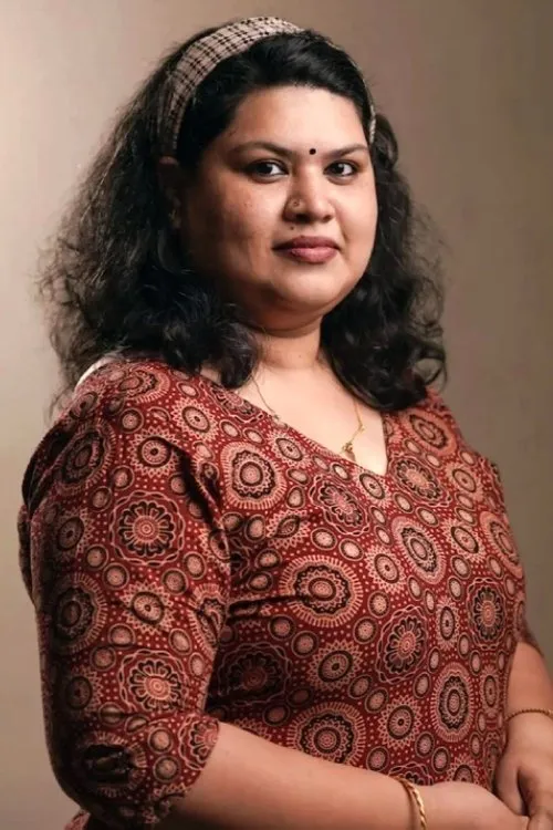 Arun Ajikumar ha trabajado con Ganga Meera en 1 ocasiones