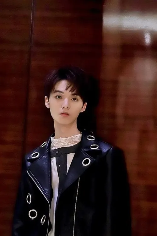 Gao Jun Jie — personaje: Zhao Ming Yang