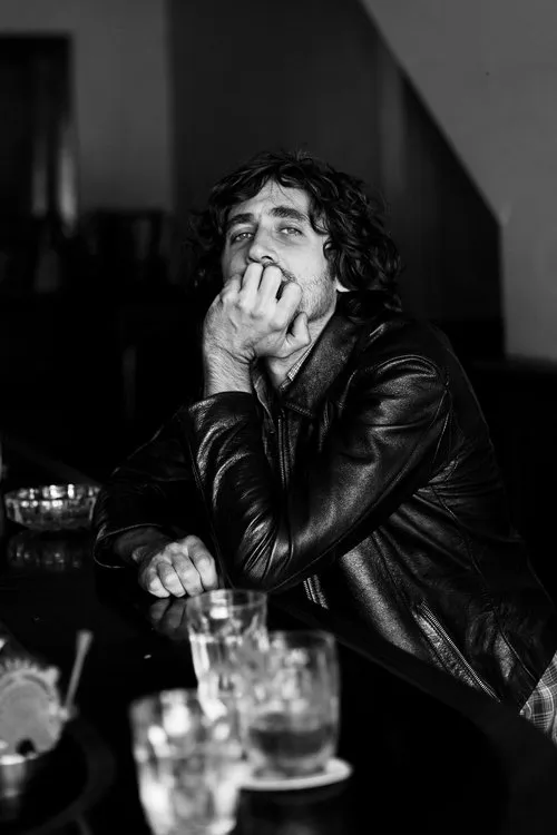 Paul Dempsey ha trabajado con Gareth Liddiard en 1 ocasiones