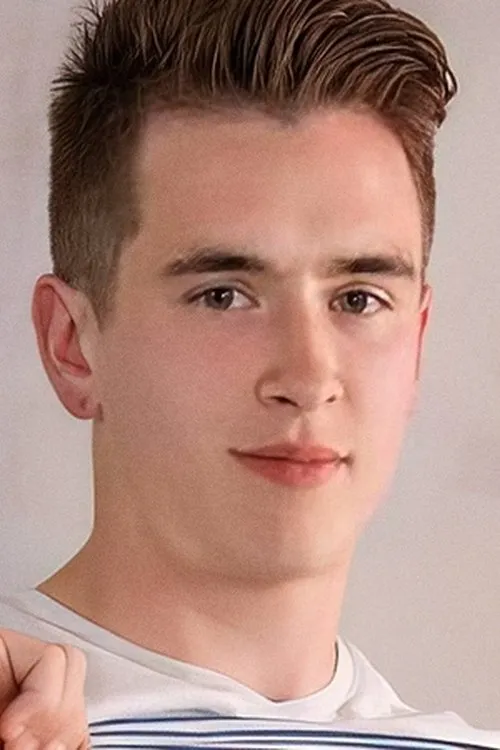 Levi Whitman ha trabajado con Garrett en 1 ocasiones