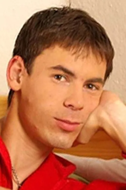 Garry Farr interpretando a 