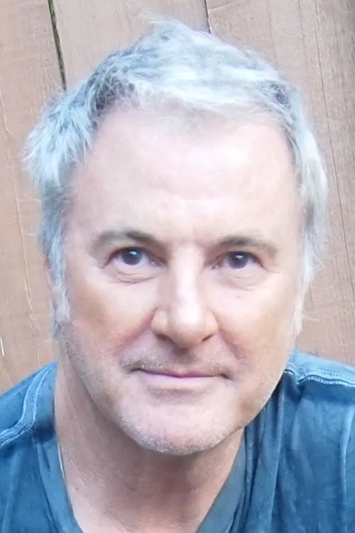 Bernard Neeson ha trabajado con Garry Gary Beers en 1 ocasiones