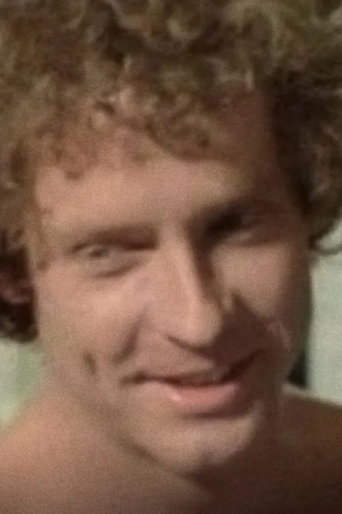 Larry Page ha trabajado con Garry Hunt en 2 ocasiones