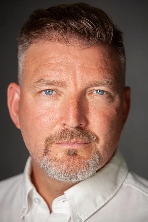 Jo Dyson ha trabajado con Gary Finan en 1 ocasiones