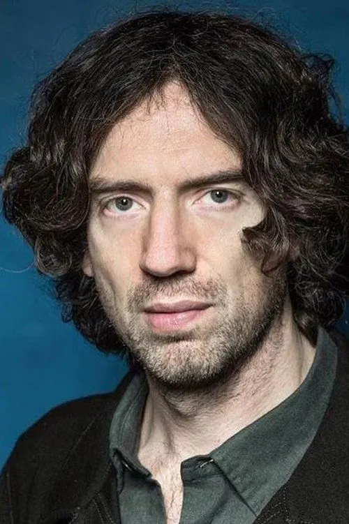 Kevin Keenan ha trabajado con Gary Lightbody en 1 ocasiones