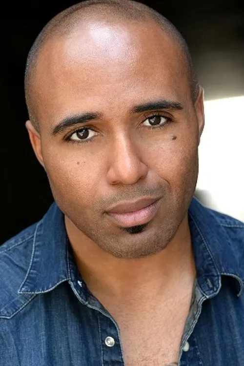 Harry Goodwins ha trabajado con Gary Poux en 1 ocasiones