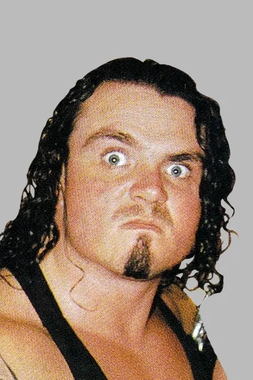 Gary Wolfe interpretando a Pitbull #1