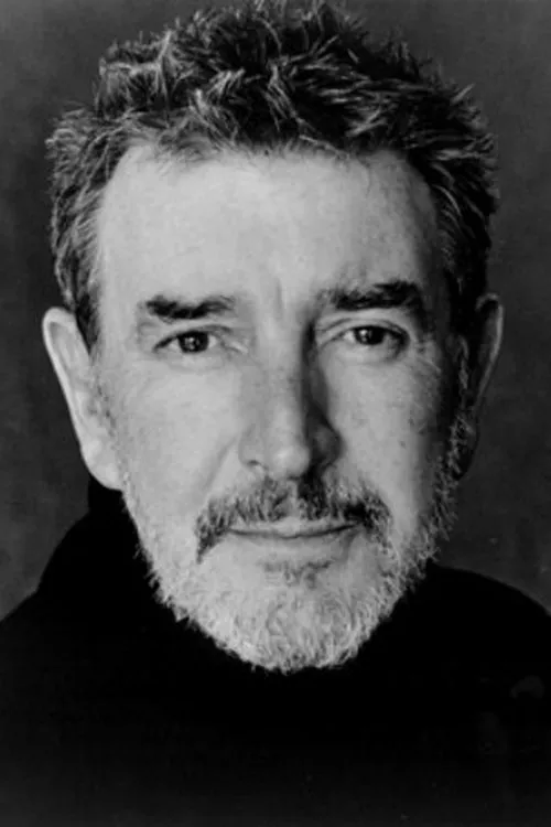 Crispin Letts ha trabajado con Gawn Grainger en 2 ocasiones