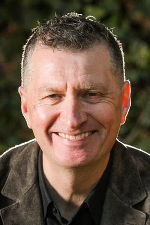 Andy Gillespie ha trabajado con Ged Grimes en 1 ocasiones