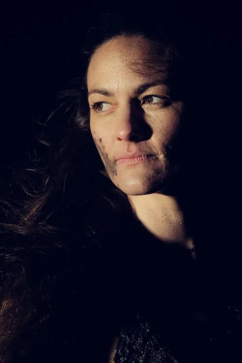 Kevin Kelly ha trabajado con Gemma Cooper en 1 ocasiones