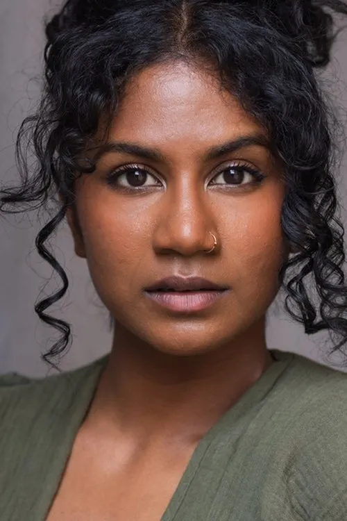 Foto de perfil del actor Gemma-Jayde Naidoo en el reparto