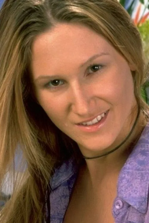 Gen Padova interpretando a (archive footage)