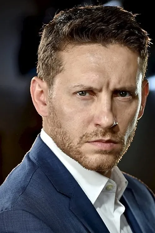 Gene Farber interpretando a John Voss