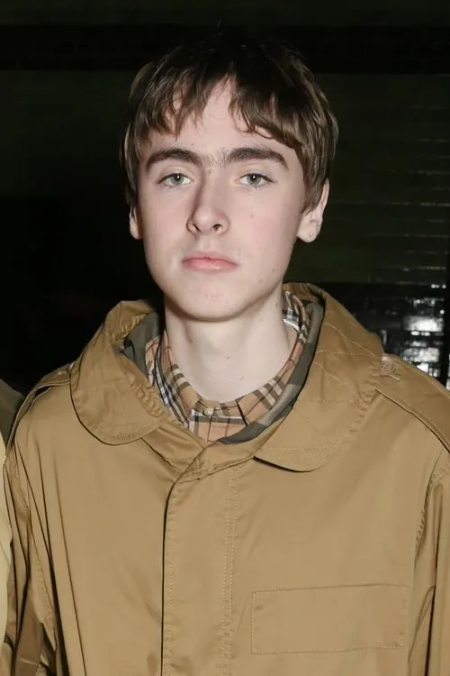 Gene Gallagher interpretando a Self