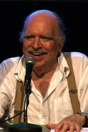 Kristen Kuester ha trabajado con Gene Youngblood en 1 ocasiones