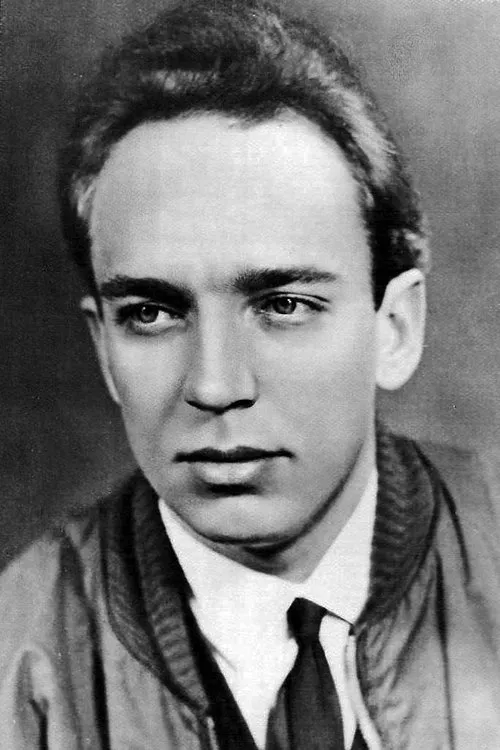 Foto de perfil del actor Геннадий Нилов en el reparto