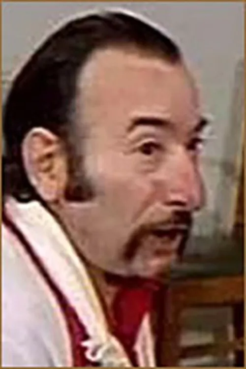 Gennaro Ombra interpretando a 