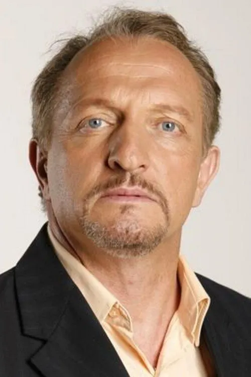 Philippe Nevo ha trabajado con Geo Dobre en 1 ocasiones