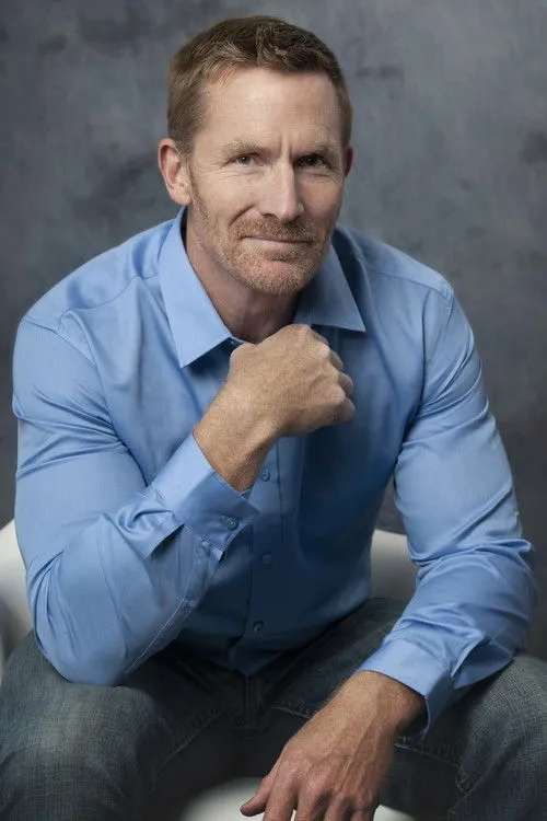 Christopher Duthie ha trabajado con Geordie Cheeseman en 1 ocasiones