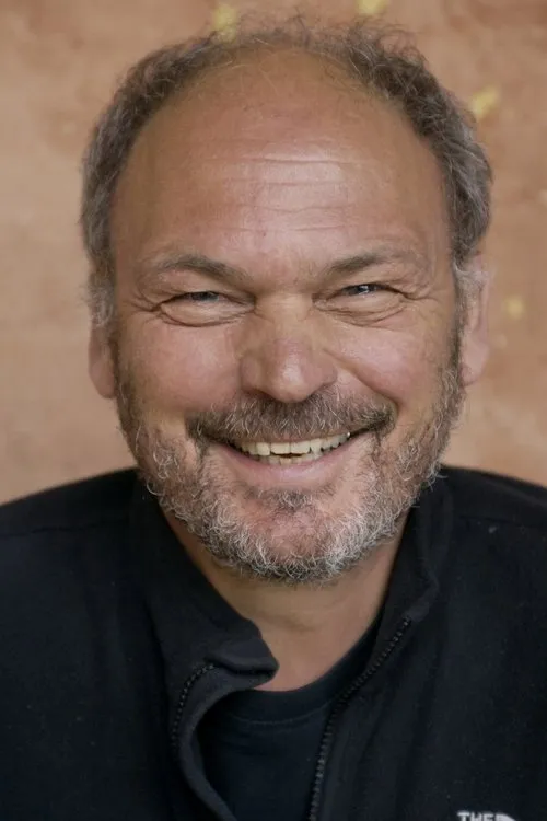 Foto de perfil del actor Georg Feils en el reparto