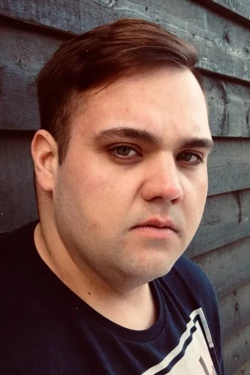 Lily Brazier ha trabajado con George Keywood en 1 ocasiones