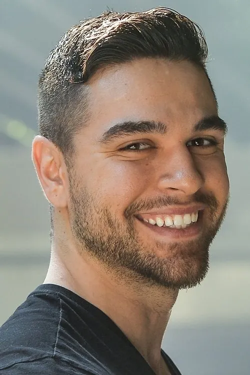 James R. Doherty ha trabajado con George Lako en 1 ocasiones