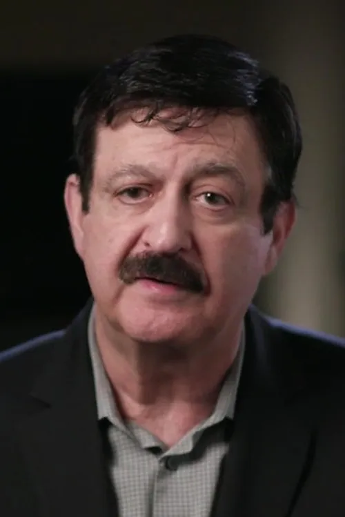 Foto de perfil del actor George Noory en el reparto