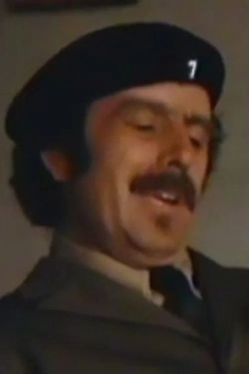 Helen Bentley ha trabajado con George W. Cumming en 1 ocasiones