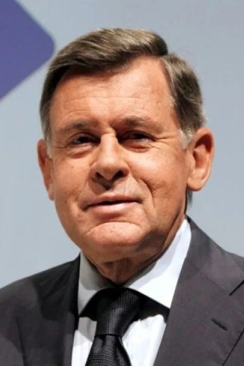 Philippe Moati ha trabajado con Georges Plassat en 1 ocasiones