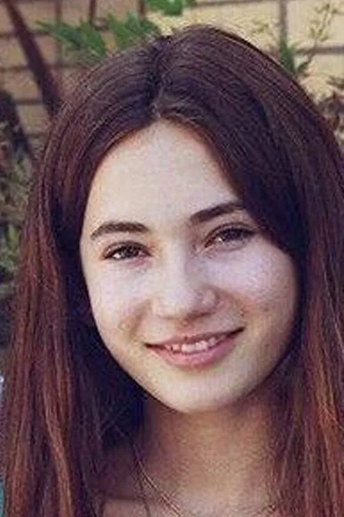 Georgica Pettus interpretando a Sarah