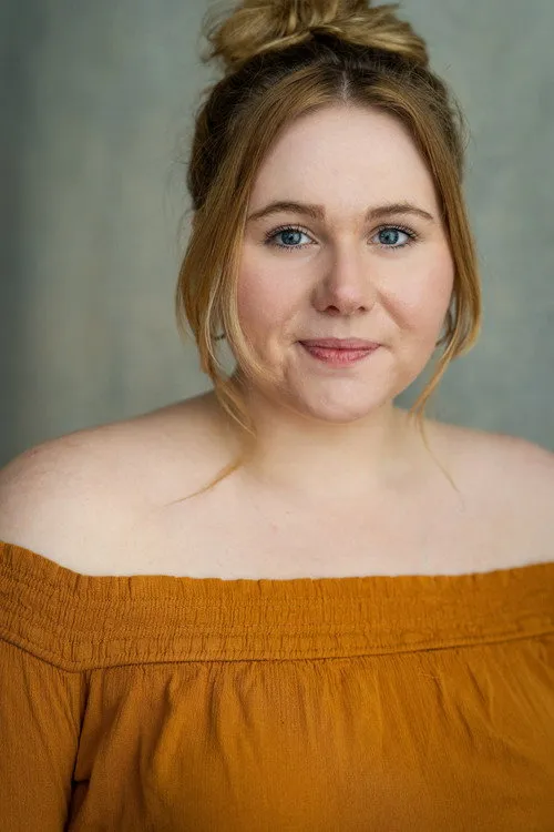 Nicole Katherine Riddell ha trabajado con Georgie Harriet-King en 1 ocasiones